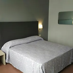 Arcadia 3* Чампино