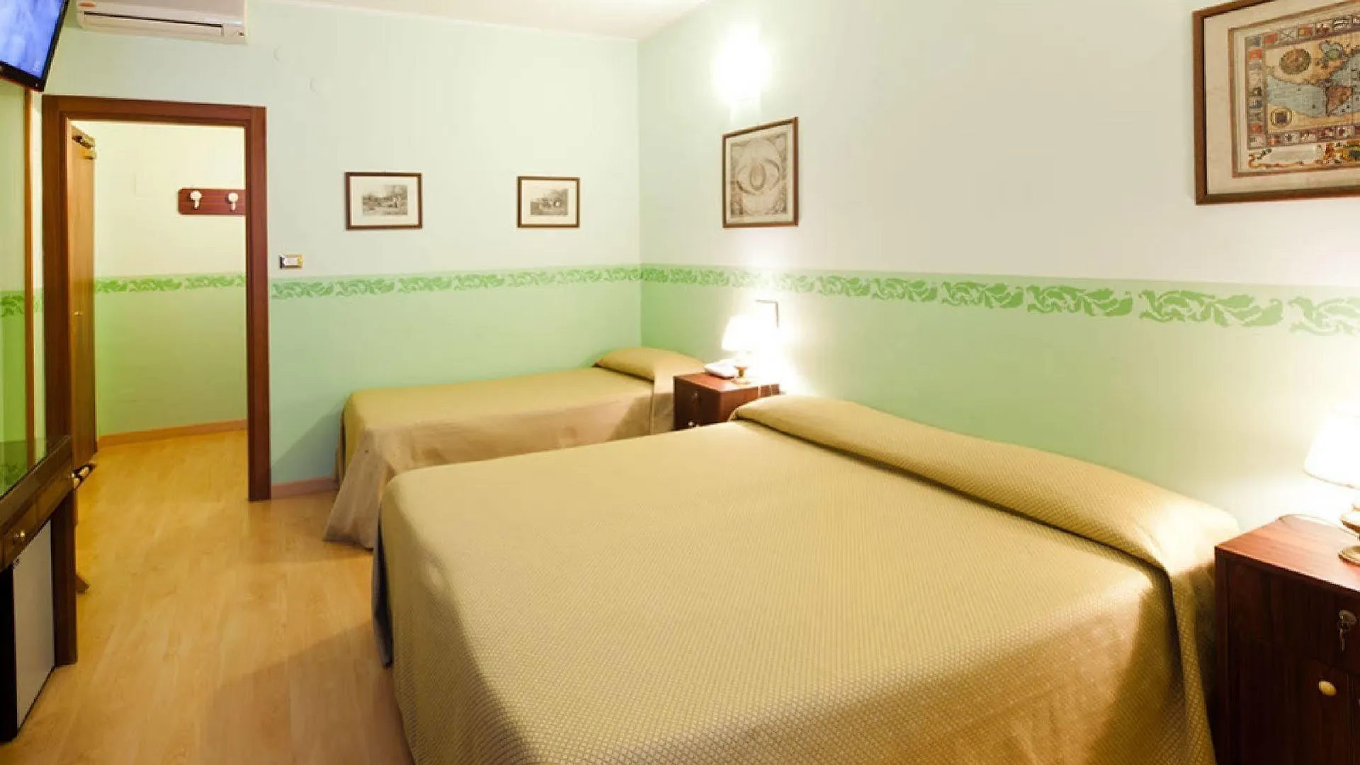 Hotel Terminus & Plaza Pise Italie