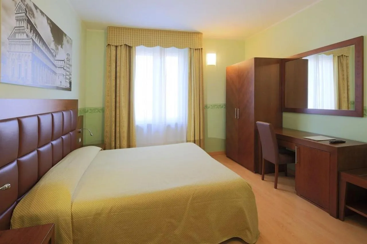 Hotel Terminus & Plaza Pisa Italy